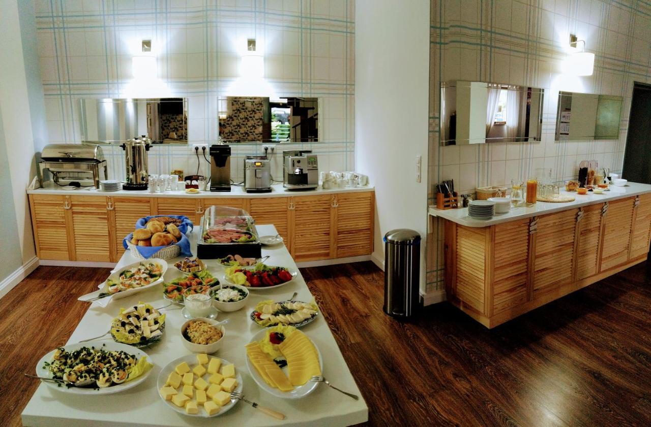 Pokoje Goscinne Villa Plaza 루치아네 니다 외부 사진